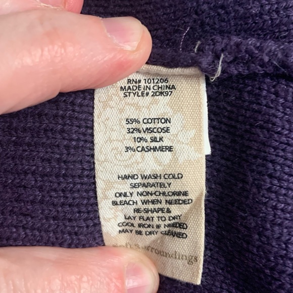 Soft Surroundings Women’s sweater - Picture 5 of 8